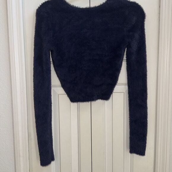 Aerie Fluffy-4-Ever Reversible Twist Fuzzy Crop Sweater Navy Blue - Picture 3 of 10